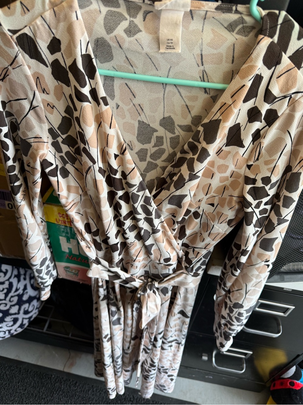 H&M Neutral Beige and Brown Abstract Printed Dress